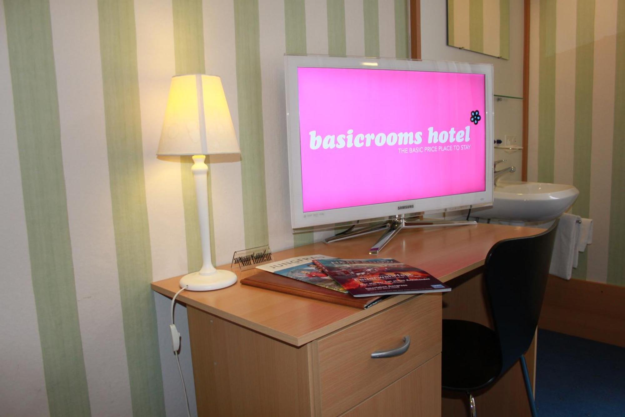 Basicrooms 2*